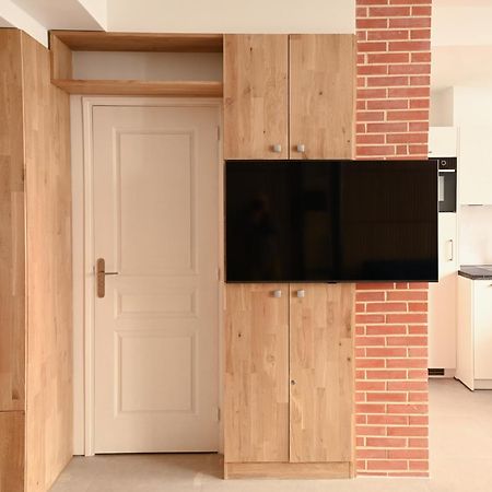 Loft 1 Bedroom Jardin Des Plantes Ac By Lcc Agency Paris Exterior photo